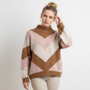 BCBGMaxAzria‎ Chevron Colorful Cowl Cozy Pink,Brown, White Sweater XS